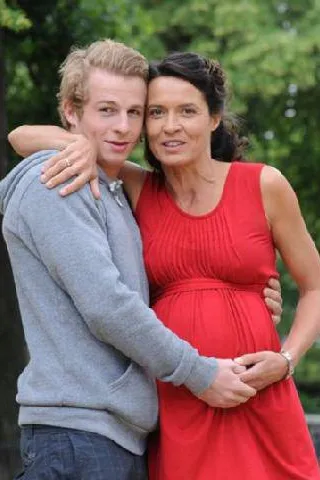 Lilly Schönauer: Láska za jiných okolností