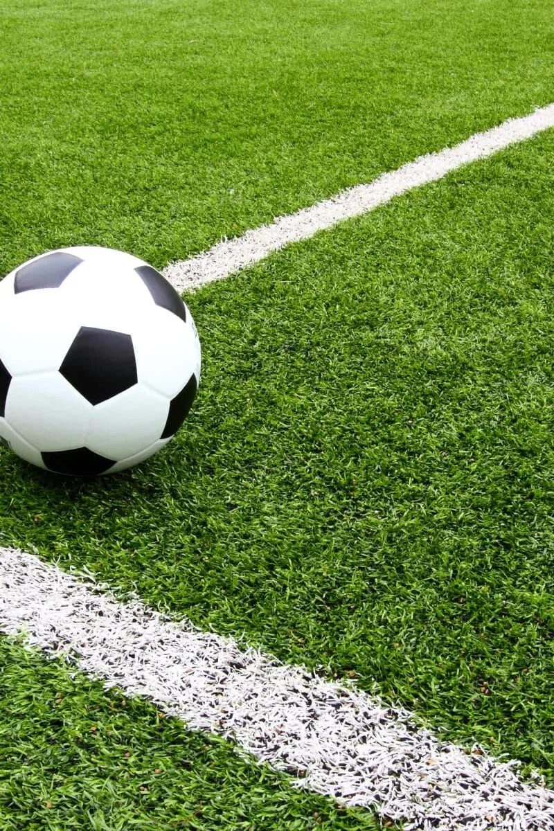 Fussball – Conference League Q3 Rückspiel, Basel – Újpest – plakát