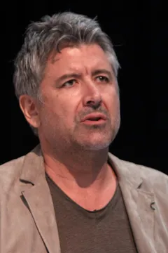 Deran Sarafian