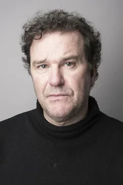 Douglas Hodge