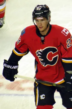 Sean Monahan — Resolute, CC BY-SA 3.0, Wikimedia Commons Sean Monahan