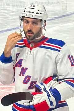 Vincent Trocheck — Tlop2000, CC BY-SA 4.0, Wikimedia Commons Vincent Trocheck