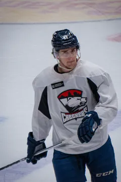Mackie Samoskevich