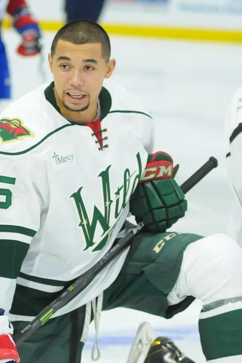 Mathew Dumba – fotografie